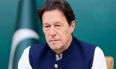 Pak Supreme Court's big decision, Imran Khan's arrest illegal, PTI supremo present in SC, hearing continues