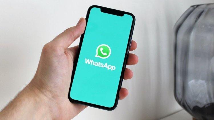 WhatsApp Begins Beta Testing Screen Sharing Feature for Video Calls
