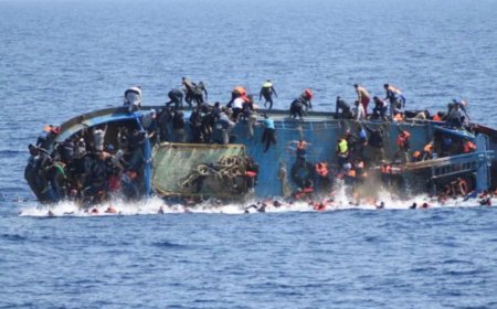 अफ्रीकी शरणार्थियों और प्रवासियों को ले जा रही नाव ट्यूनीशिया के तट पर डूबी, 19 लोगों की मौत।